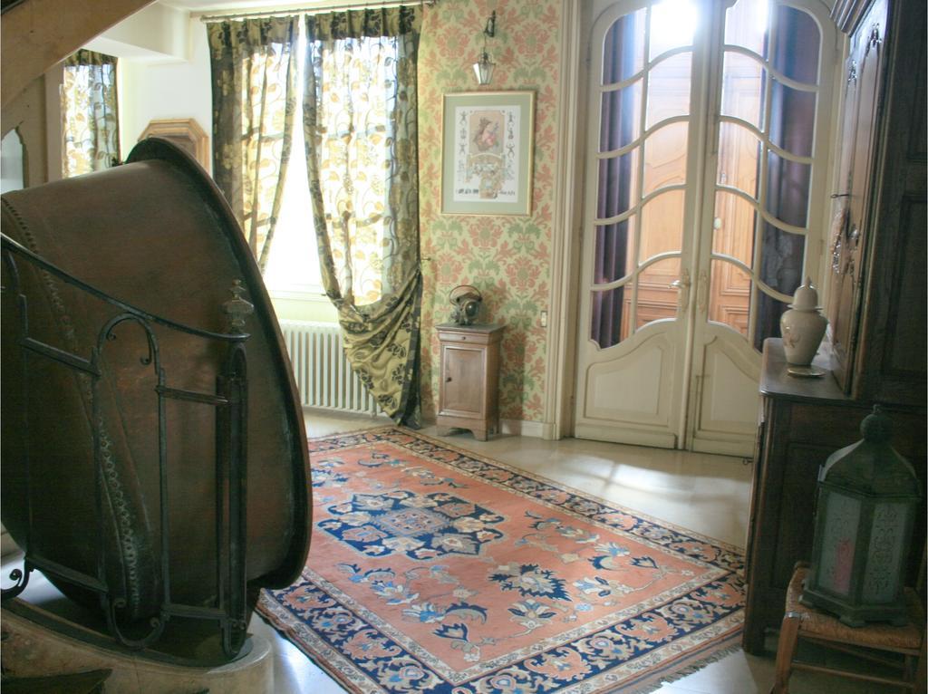 Chateau Du Clos Mortier Сен Дизие Екстериор снимка