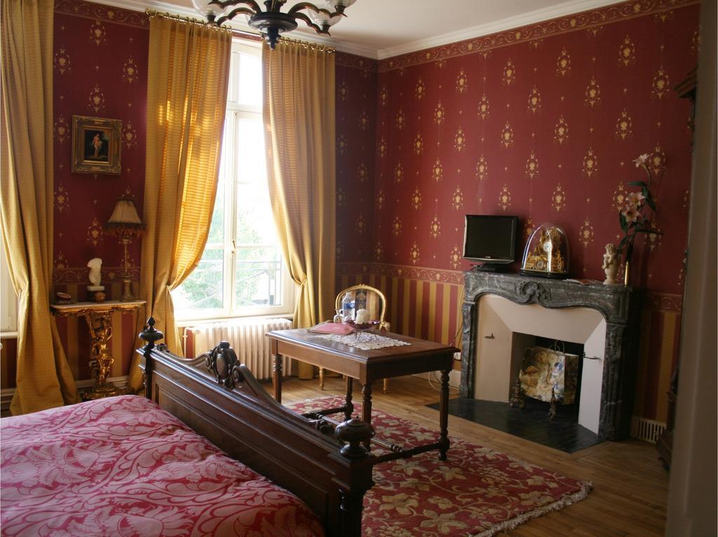 Chateau Du Clos Mortier Сен Дизие Стая снимка