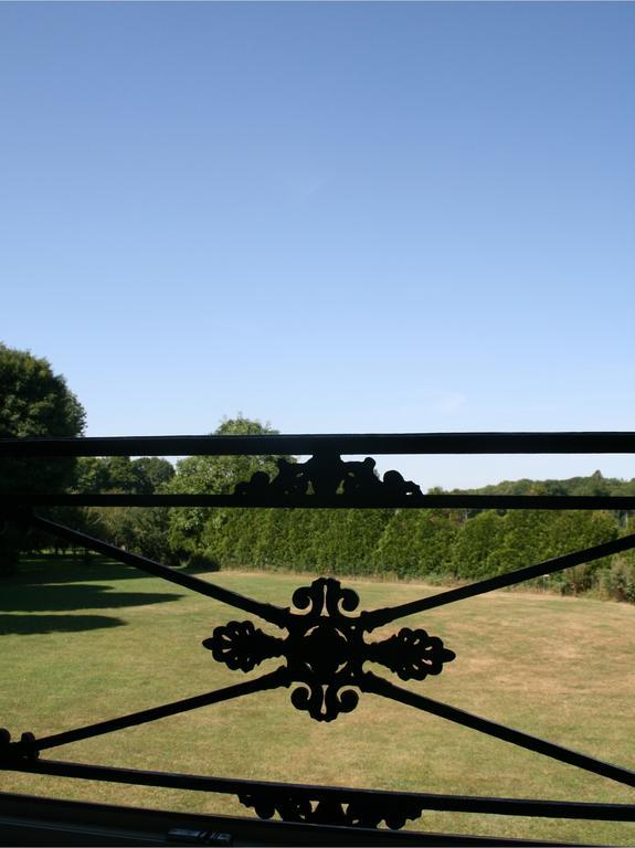 Chateau Du Clos Mortier Сен Дизие Екстериор снимка