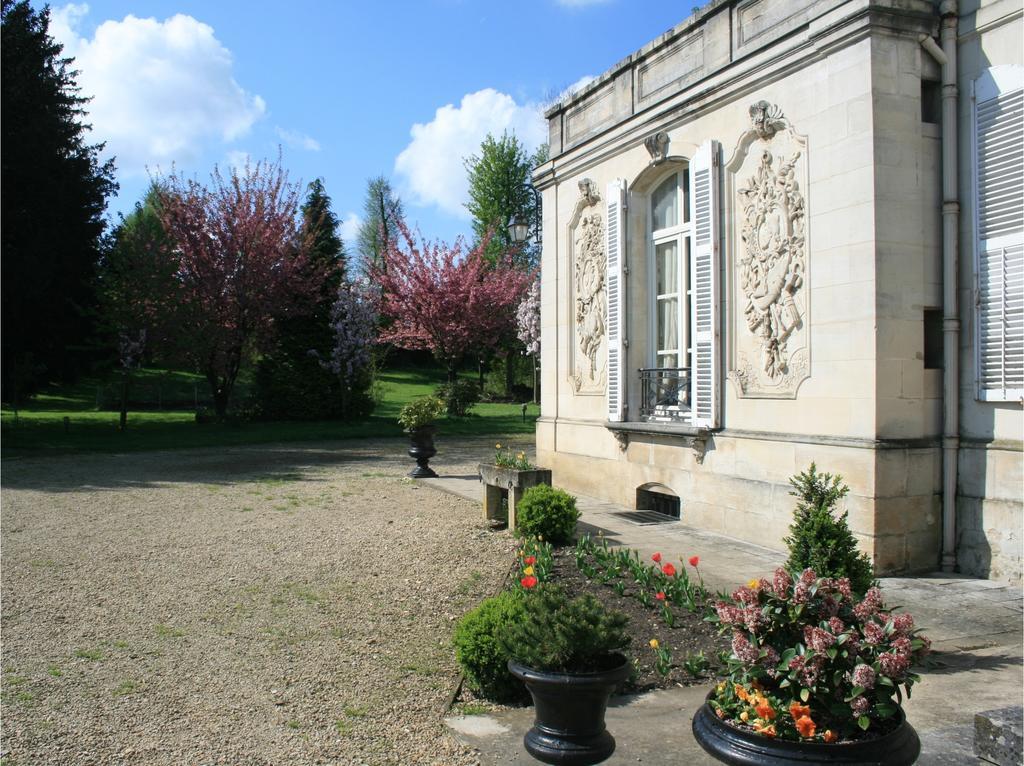 Chateau Du Clos Mortier Сен Дизие Екстериор снимка