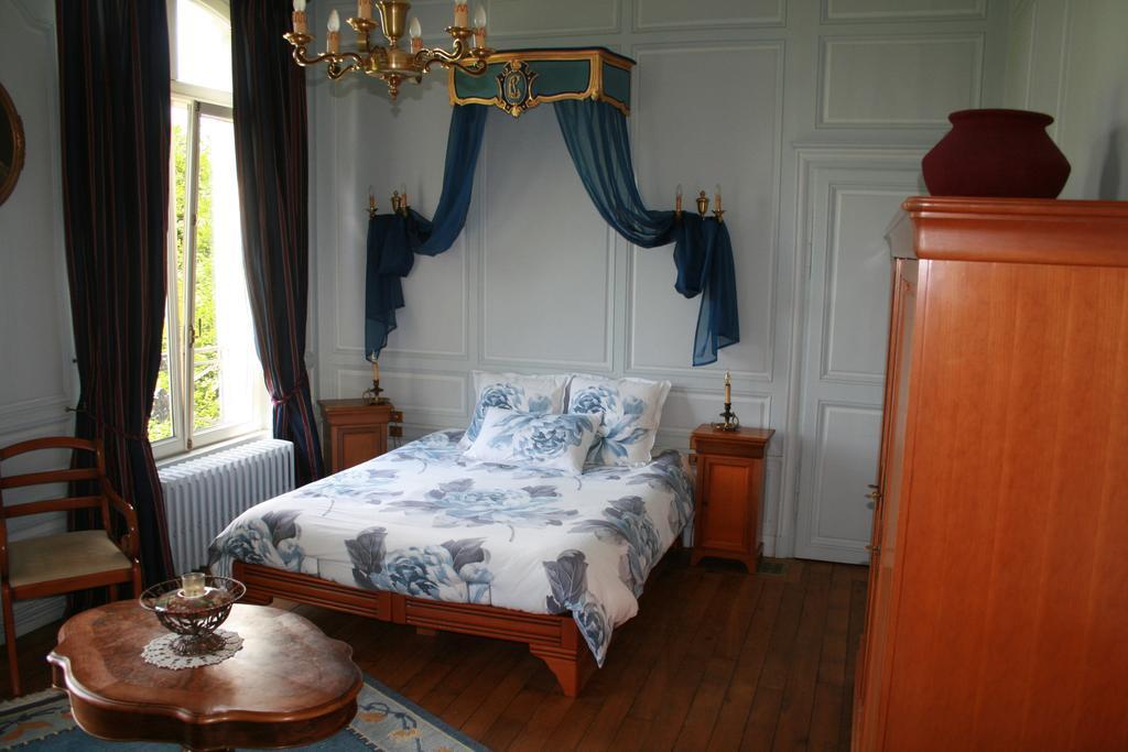 Chateau Du Clos Mortier Сен Дизие Екстериор снимка